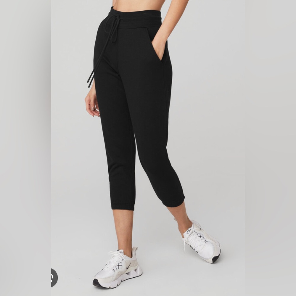 Alo Yoga 7/8 Easy Sweatpants